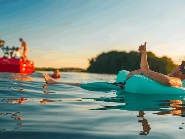 Moomba Max Review
